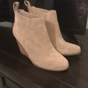Jessica Simpson “carolynn” suede wedge booties